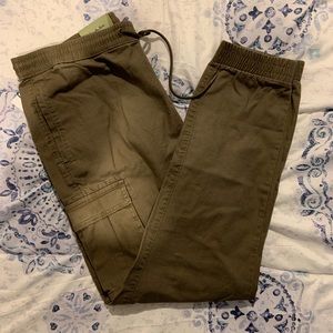 Mens cargo joggers- brand new, never worn